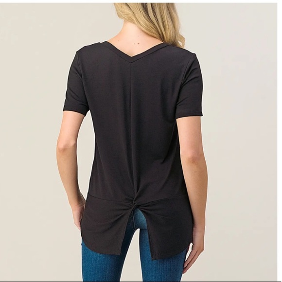 Tops - The Eco-Friendly Emma Tee in Black